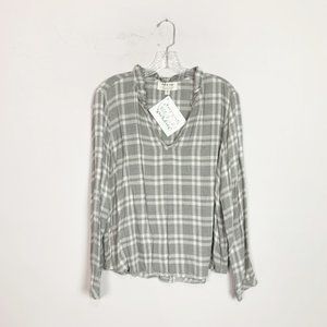 Anthropologie Grey & White Plaid V Neck Size L